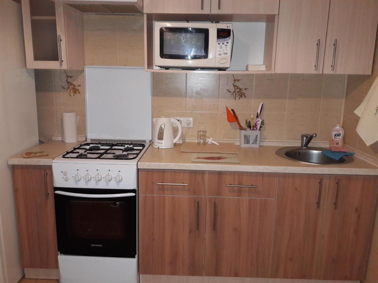 Apartment in the city center Tsjernihiv Buitenkant foto